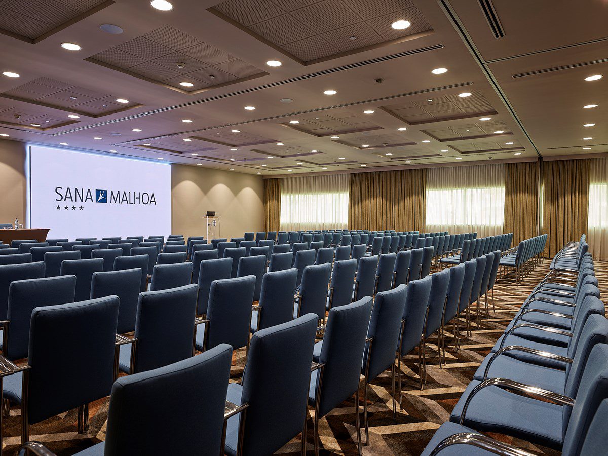 Conference room at Sana Malhoa Hotel in Lisbon